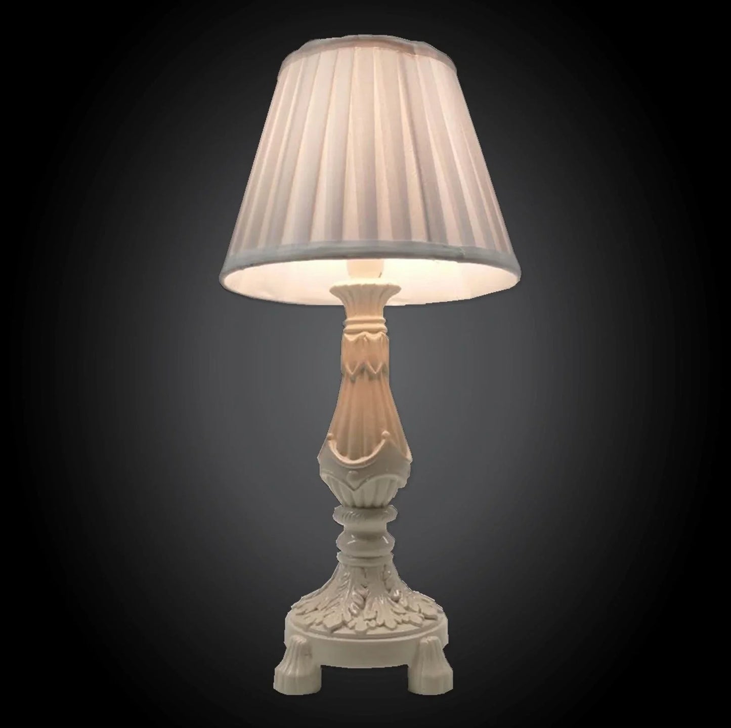 Shop White Table Lamp – Elegant Poly Base for Any Room AU