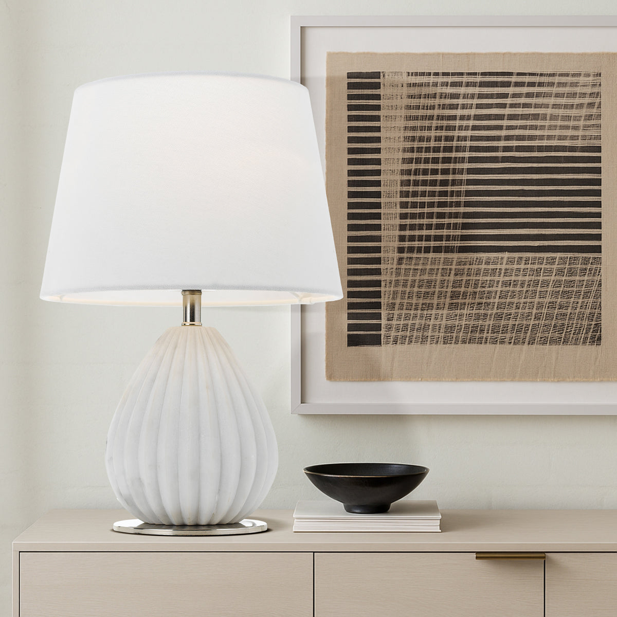 TFS TABLE LAMP 40wE27max D:260 H:400 NK WHITE WHITE