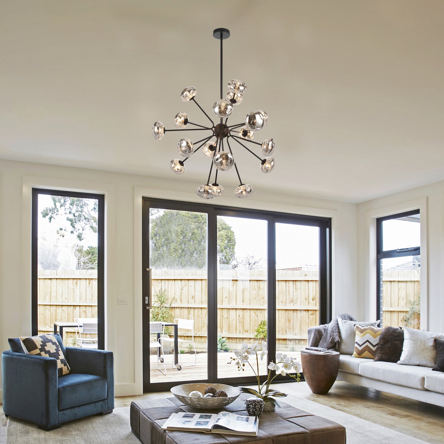 Alba TFS 18LT PENDANT 18x6wG9max D900 H650 ROD:2*600+1*300 BLACK MATT/MIRROR GLASS
