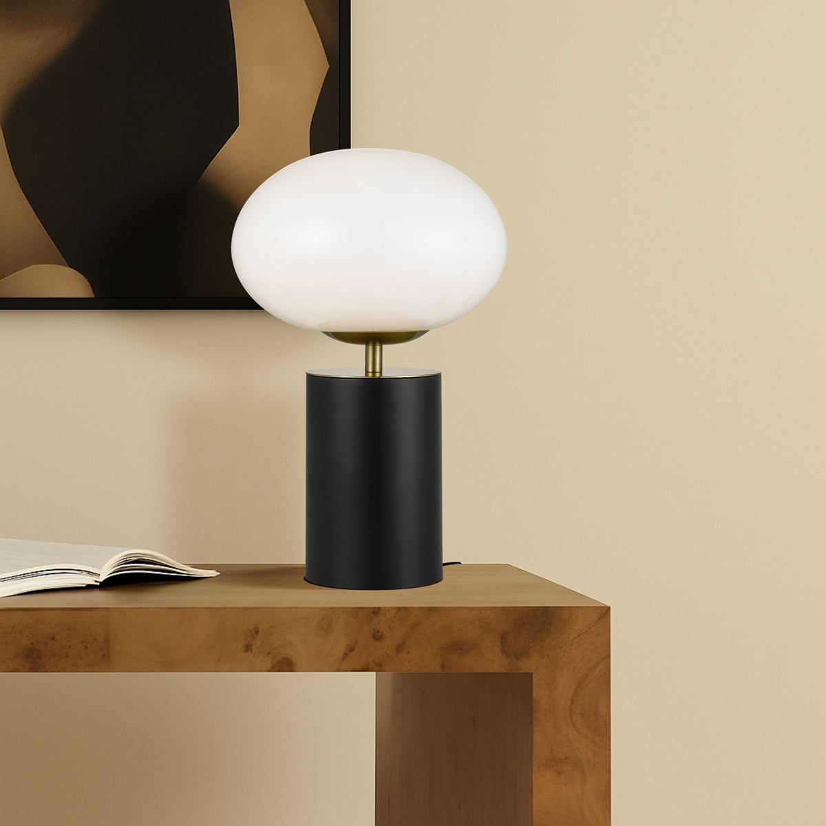 TFS TOUCH TABLE LAMP 5wE14 3000K D200 H320 BLACK / GOLD/ OPAL GLOSS