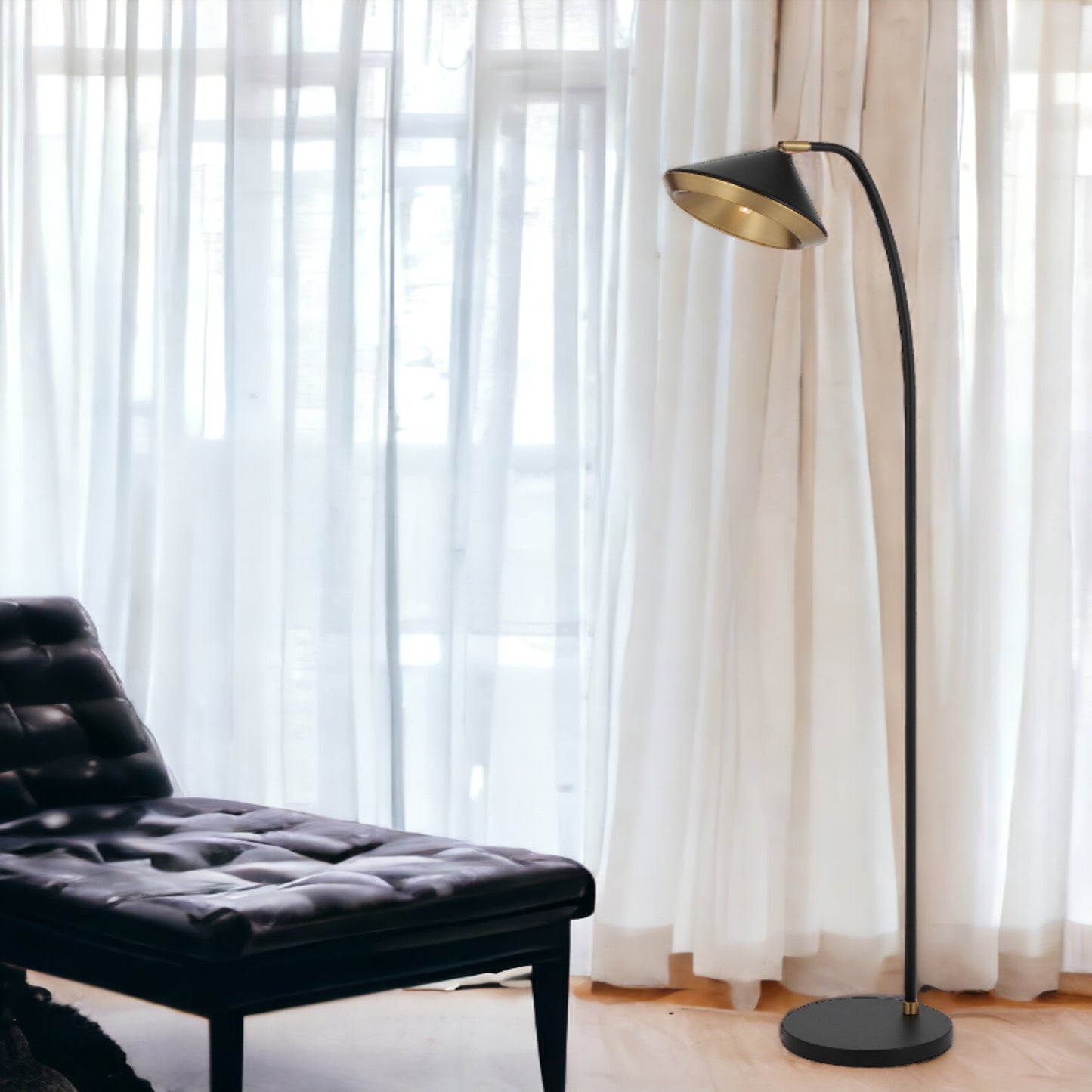 TFS FLOOR LAMP 6wG9max L310 W200 H1380 foot switch BLACK MATT/YELLOW BRASS