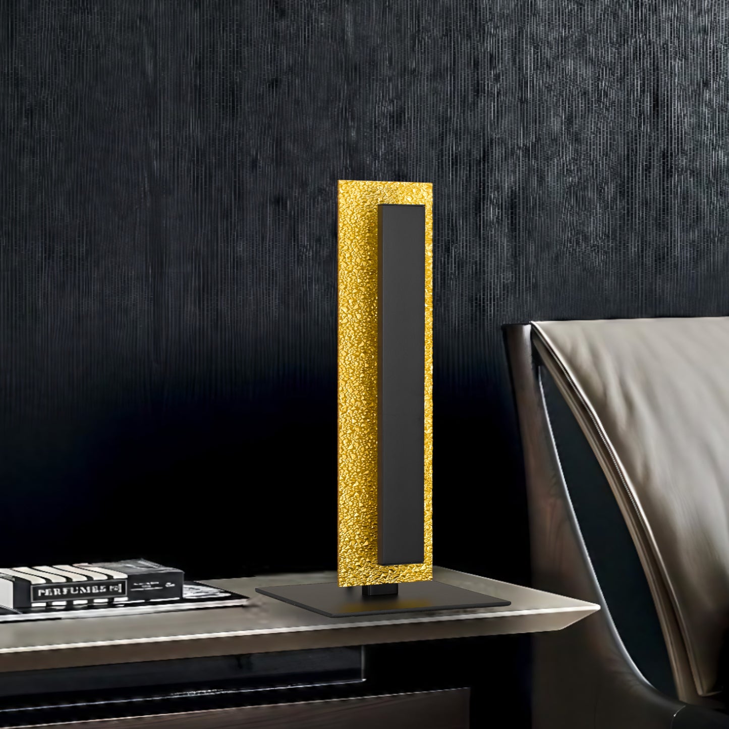 Vitaline TFS TABLE LAMP 9W LED DIM H:420 D:150 ACRYLIC GOLD 3000K 670 Lm