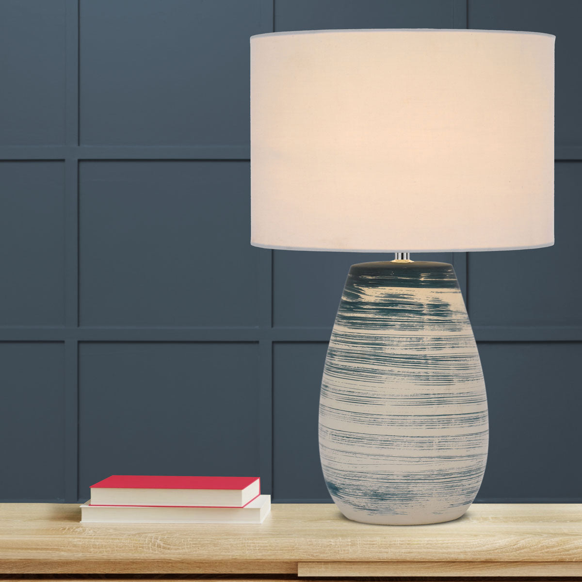 TFS CERAMIC TABLE LAMP 25wE27max D:300 H:490 BLUE / WHITE