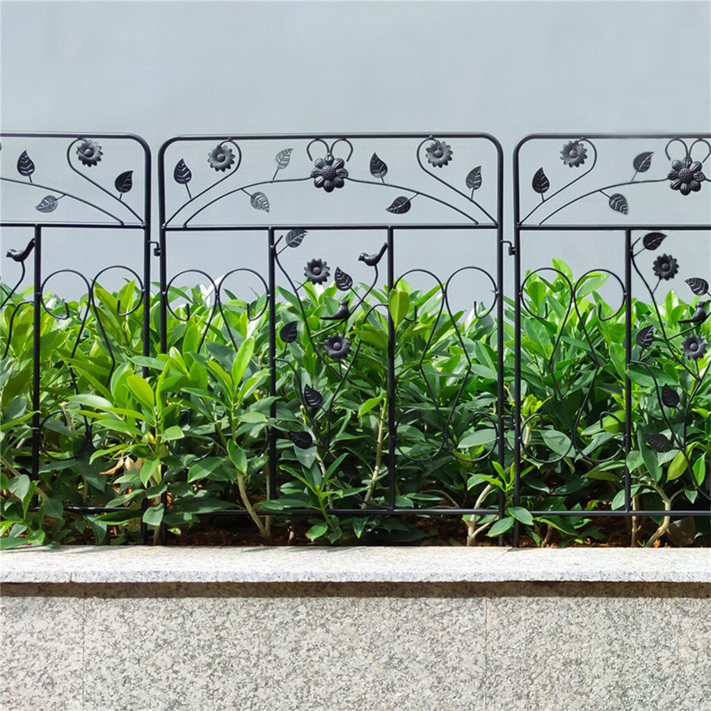 P&P Multi-Purpose Metal Garden Fence Outdoor Animal Barrier Dog Pet Fencing for Yard