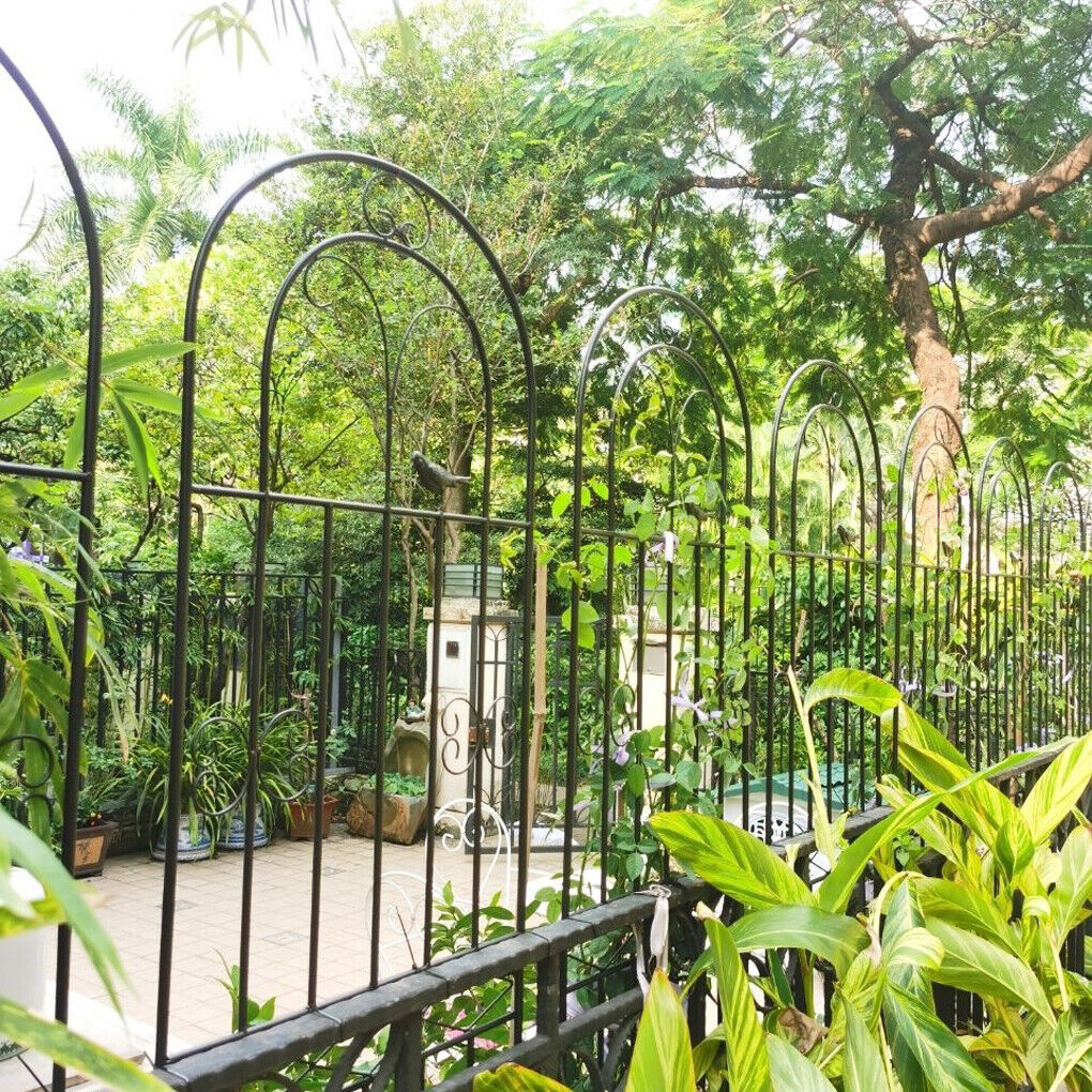 2pcs-heavy-wrought-iron-tall-garden-flower-trellis-garden-divider-plant-support