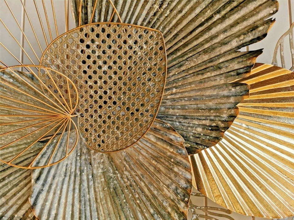 Gold and Green Leaf Metal Wall Art for Elegant Botanical Home Decoration