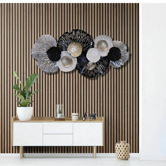 Black and White Flower Metal Wall Art with Two-Piece Design and Modern Frame