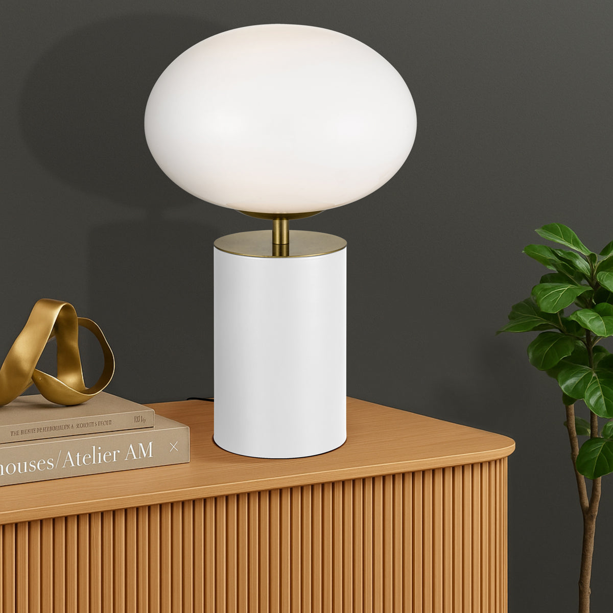 TFS TOUCH TABLE LAMP 5wE14 3000K D200 H320 WHITE 9001 / GOLD/ OPAL GLOSS