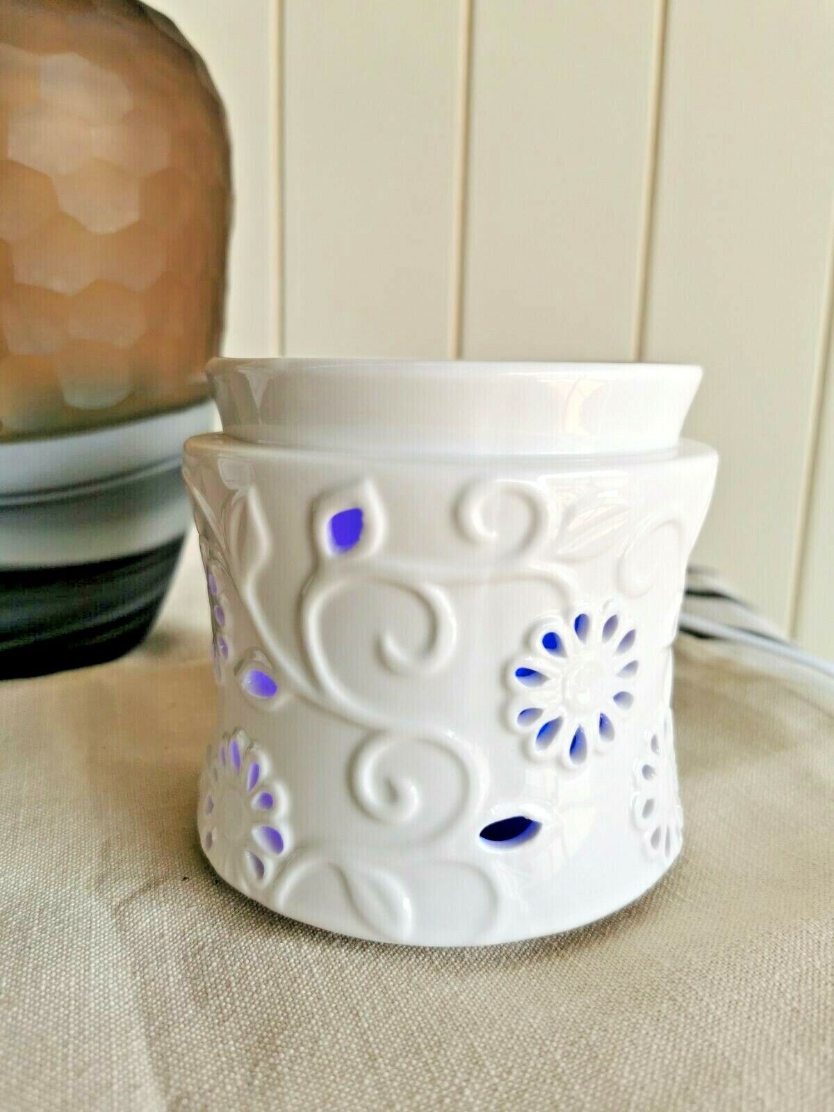 led-oil-burner-daisy-ceramic-electric-oil-burner-lamp-4-colors-changing