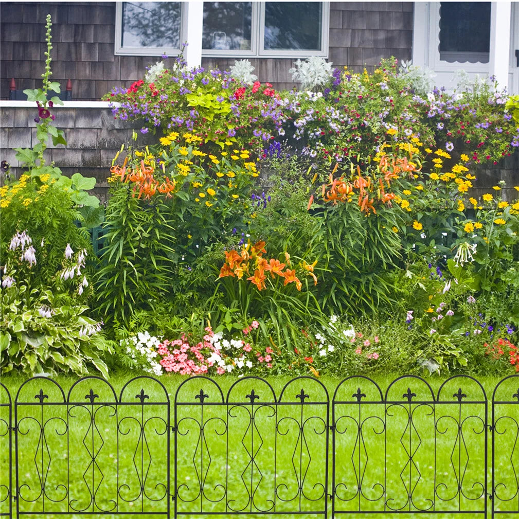 Classic Iron Garden Fence Five Piece Set for Outdoor Decoration(#1)