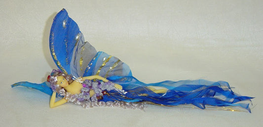 blue-relaxing-fairy