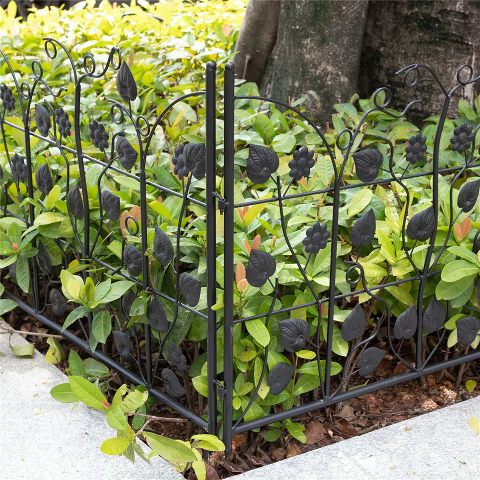 5-Piece Decorative Garden Fence Black Metal Wire Patio